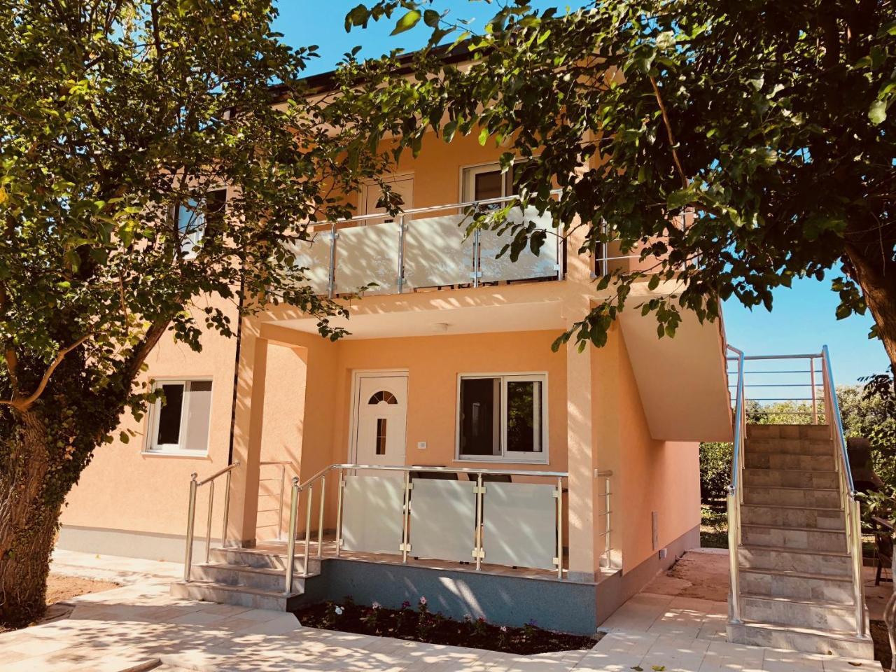 Delfini Holiday Homes Ulcinj Zewnętrze zdjęcie